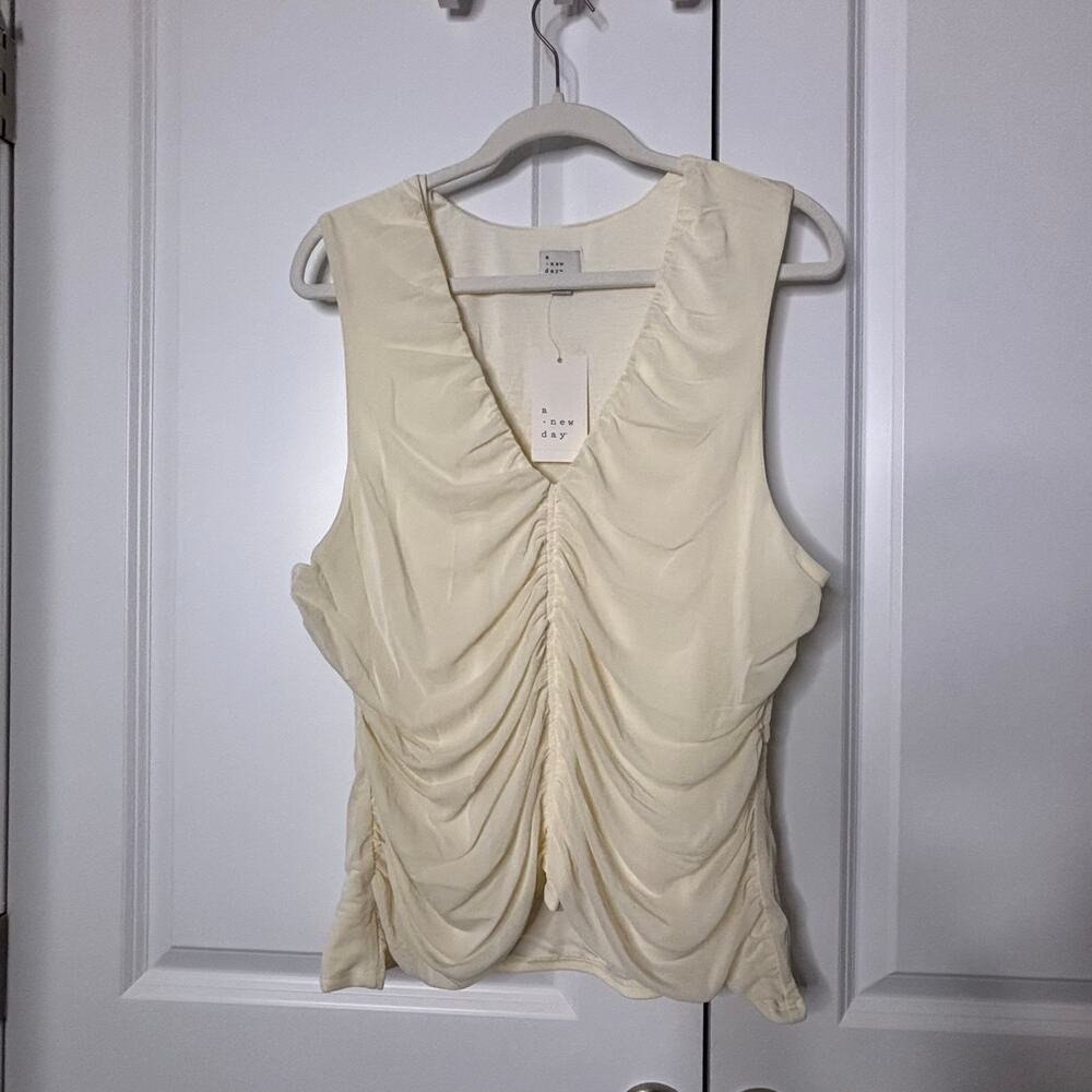 A New Day Top XXL
